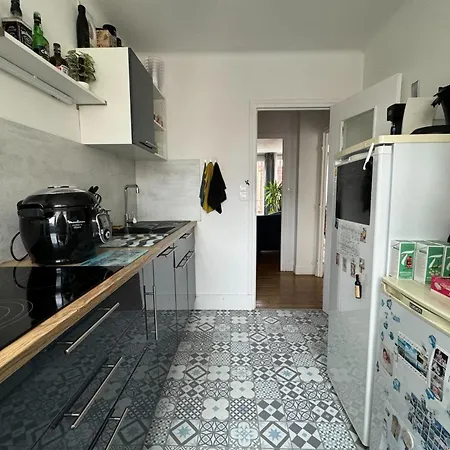 Spacious Cocoon In The Of Caen